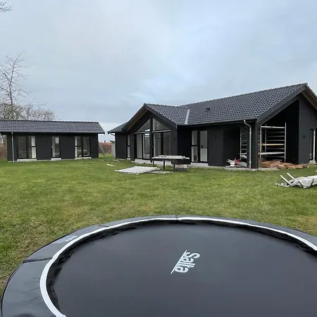 Modern With Annex And 10 Beds Feriehus Rude (Sjaelland og Oerne)