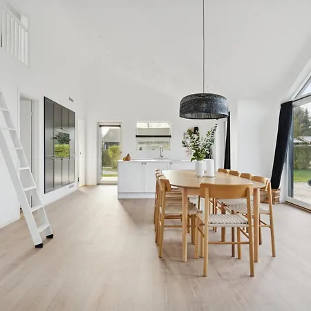 Feriehus Modern With Annex And 10 Beds