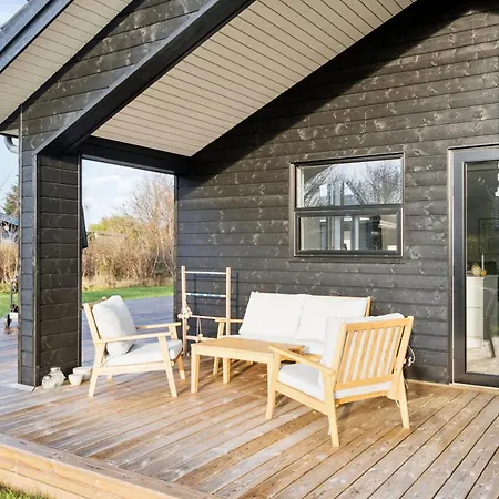 Feriehus Modern With Annex And 10 Beds *