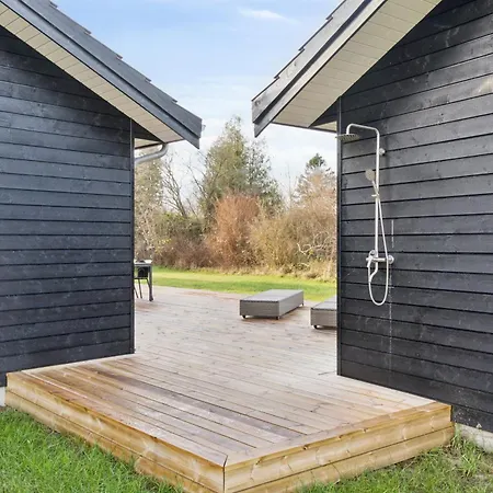 Modern With Annex And 10 Beds Rude (Sjaelland og Oerne)